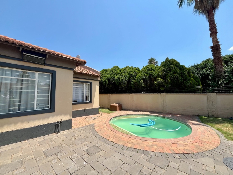 3 Bedroom Property for Sale in Orkney North West